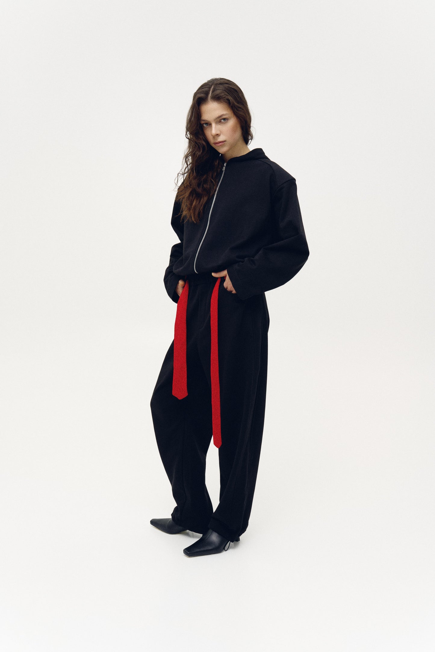 Укорочене худі зі знімними підплічниками ISABEL